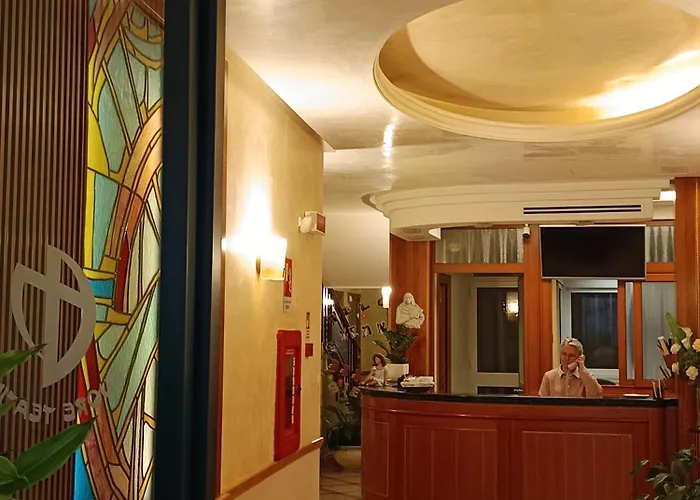 Gasthof Casa Per Ferie Mater Ecclesiae Delle Suore Teatine Rom
